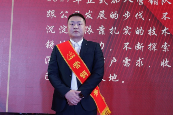 趙子瑋.jpg 趙子瑋.jpg